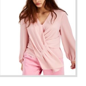 INC women’s knit top sz small NWT